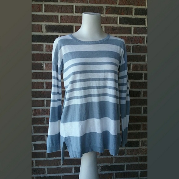 Vince lightweight Gray and White Striped Sweater - Picture 1 of 6